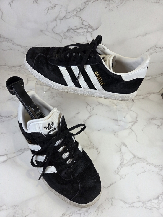adidas Other - adidas Black & White Gazelle Suede Low-Top Sneakers(B14)